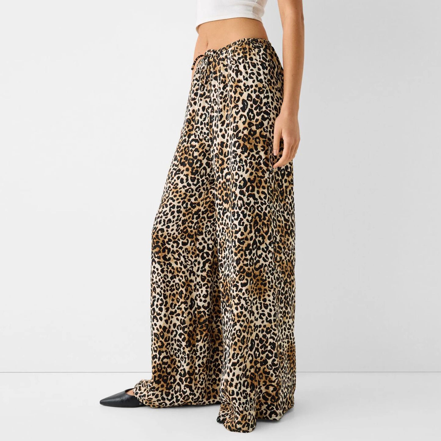 Wide-Leg Leopard Print Pants